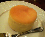 �X�t���`�[�Y�P�[�L�B